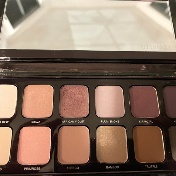 Laura Mercier EYE ART Artist's Palette, Limited Edition, 12 Colors, DISCONTINUED - Picture 3 of 8